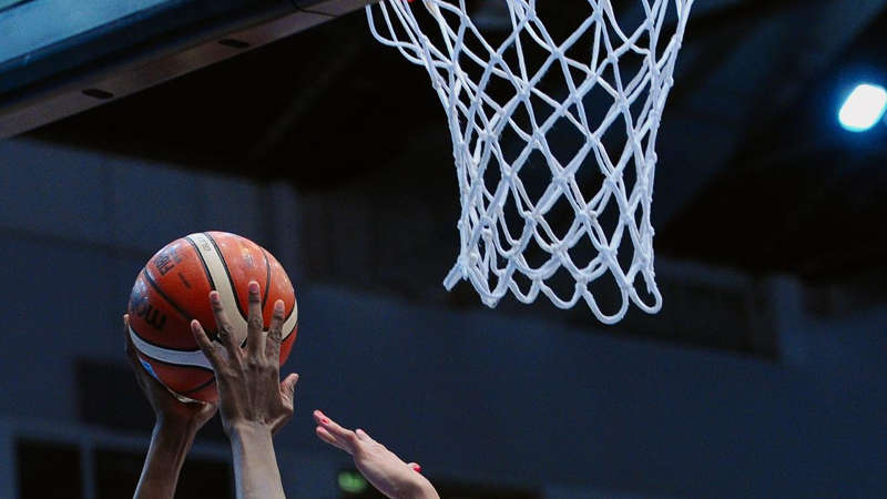 Juvecaserta straccia il Basket Scauri. 7 su 5 di Rinaldi da 3
