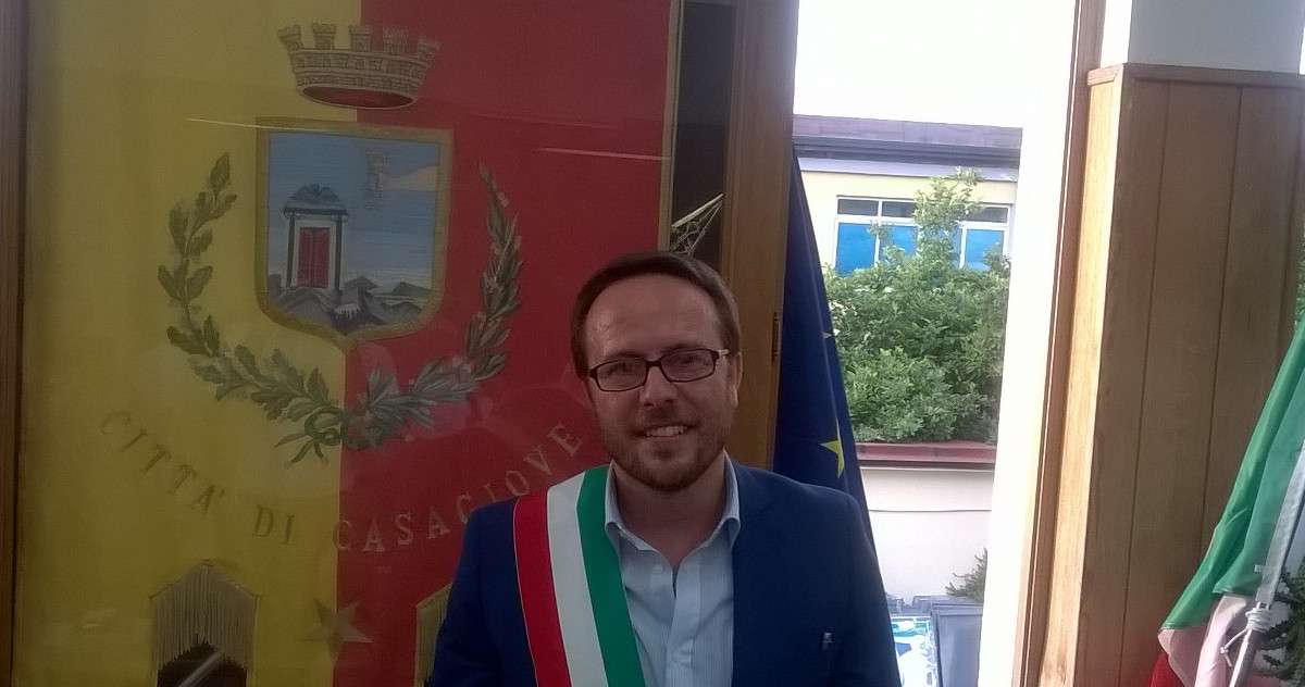 Casagiove: il Comune taglia i dirigenti. “Risparmio di 91mila euro all’anno”