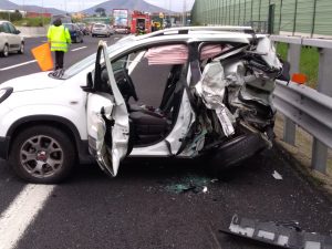 San Nicola La Strada. Grave incidente sulla A1 in direzione Roma. Tutte le foto