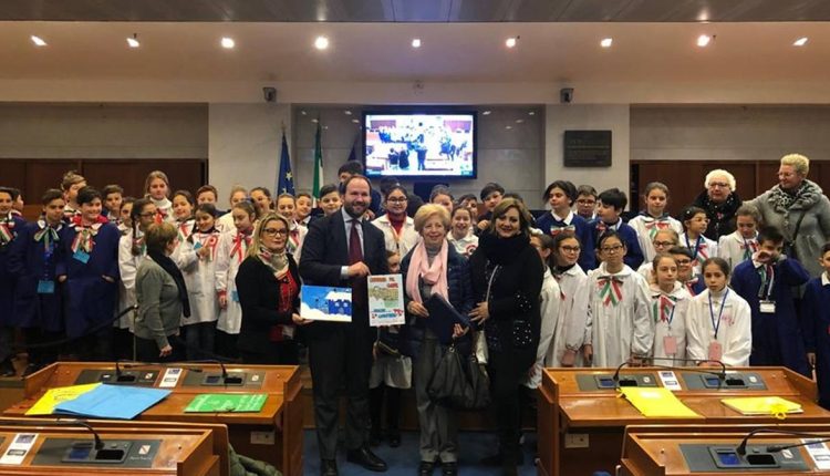 RAGAZZI IN AULA, G. ZINZI: “AMBIENTE E SICUREZZA LE RICHIESTE DEGLI STUDENTI DEL QUARTIERE VASTO, LE ISTITUZIONI LI ASCOLTINO”.