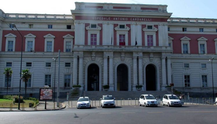 Napoli, Cardarelli attiva unità crisi per afflusso straordinario