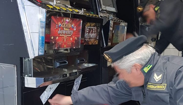 GIOCO ILLEGALE | Denunce e sequestri da parte della Guardia di Finanza di Caserta