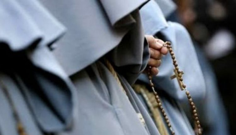 CONDANNATE 4 SUORE | Maltrattavano bambini in una scuola materna di San Marcellino