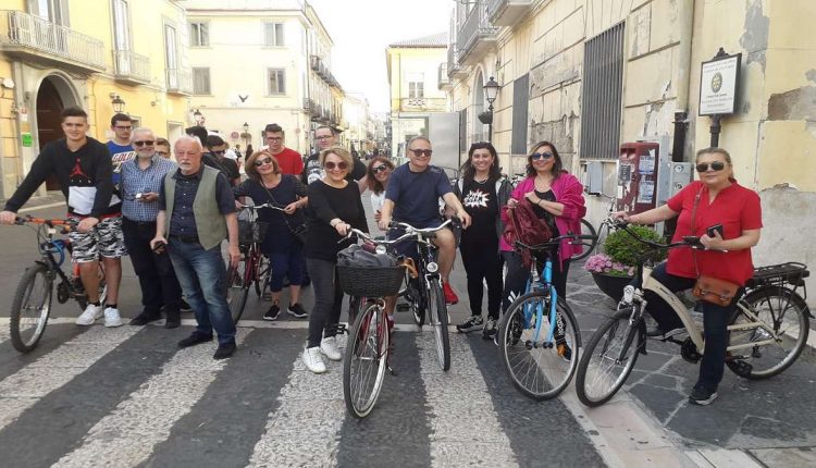 Caserta. Ieri la pedalata prima degli Esami organizzata dal Giordani