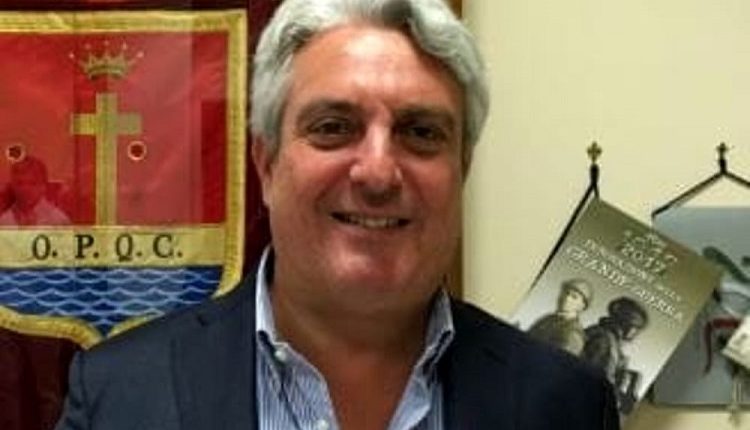 Giunta, dimissioni Simonelli per motivi personali. Mirra: “Lo aspettiamo in qualsiasi momento si sentirà pronto ad un ritorno alla vita amministrativa”