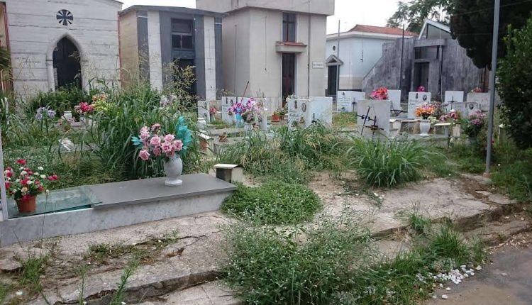 AVERSA. Cimitero, sbloccate le esumazioni