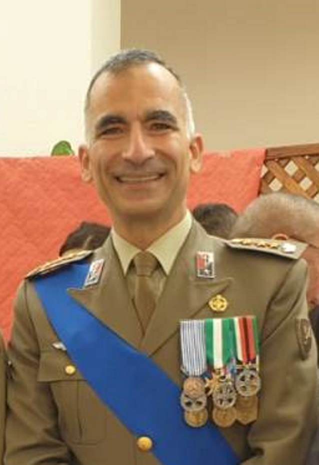 Caserta Il Colonnello Umberto Curzio è